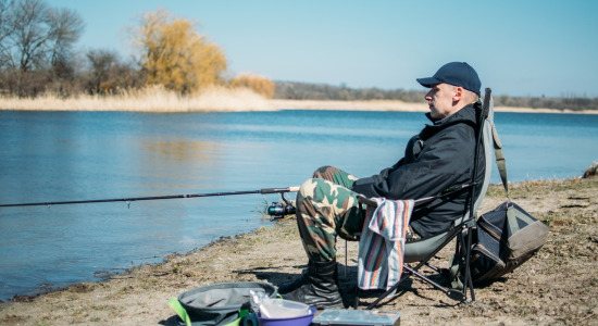 Klasyczny feeder i method feeder – podobieństwa i różnice. Którą technikę łowienia wybrać?